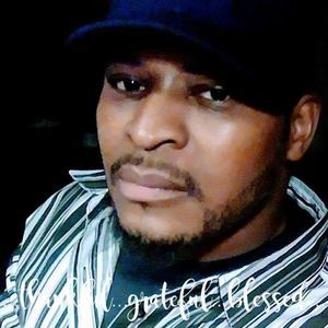 Meet your Posher, Larry